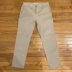 Everlane 33x32 Khaki Pants